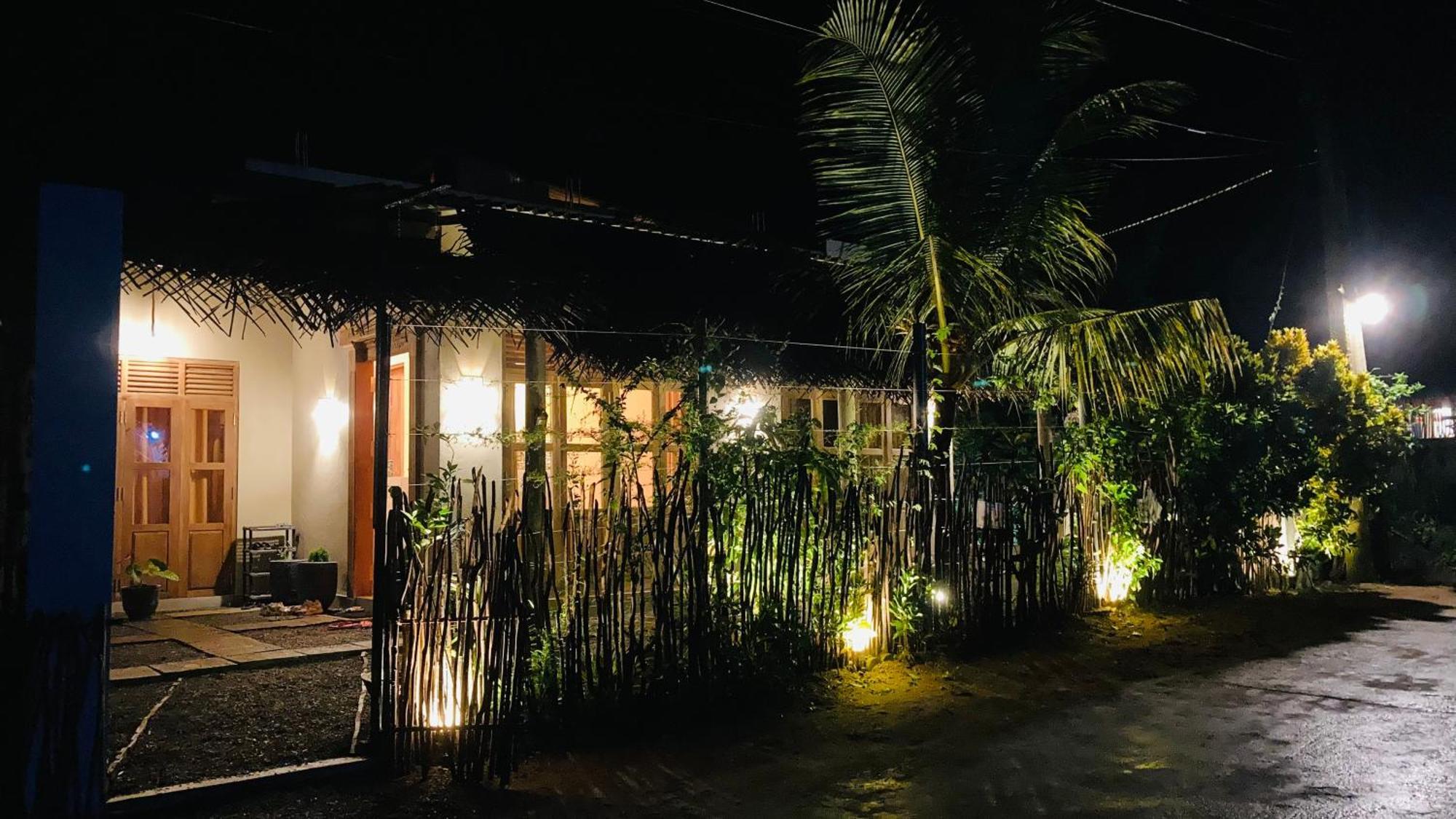 Ayubowan Hiriketiya Apartment Dikwella Exterior foto